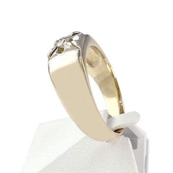 Tweedehands 375 geelgouden en gerhodineerde diamanten ring