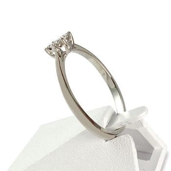 Second-hand gold ring 750 white diamonds