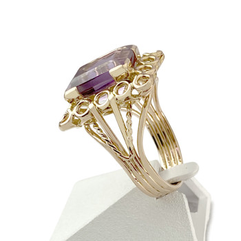 Tweedehands gouden ring 750 gele amethist