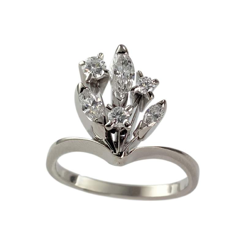Bague d'occasion or 750 blanc diamants - vue 1