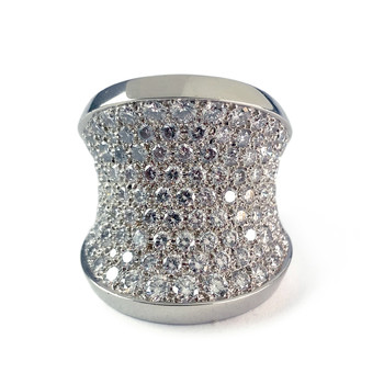 Bague Cartier Chalice d'occasion or 750 blanc diamants