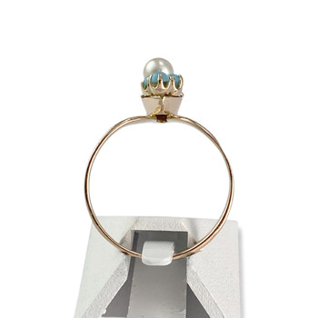 Tweedehands gouden ring 750 gele gekweekte parel synthetische harsen