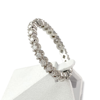 Tweedehands ring vol rond 750 witgouden diamanten