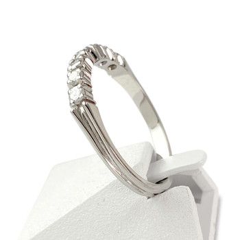 Tweedehands goud 750 witte diamanten ring