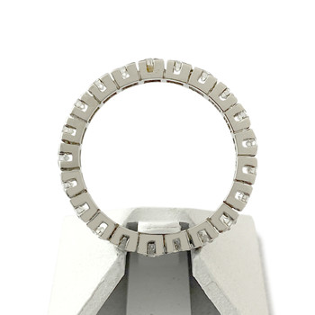 Tweedehands ring vol rond 750 witgouden diamanten