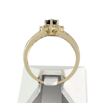 Tweedehands goud 750 gele saffier diamanten ring