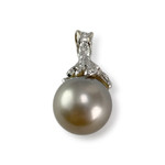 Pendentif or 750 blanc perle des mers du sud diamants - vue 3