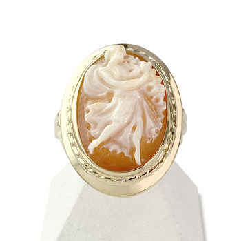 Tweedehands gouden ring 750 geel camee