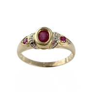Bague d'occasion or 750 jaune et rhodié diamants rubis
