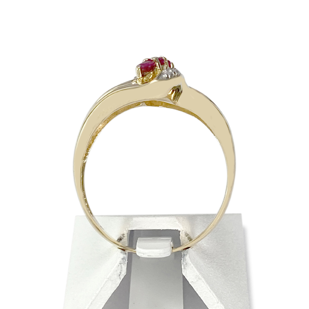 Bague d'occasion or 750 jaune et rhodié rubis diamants - vue 3