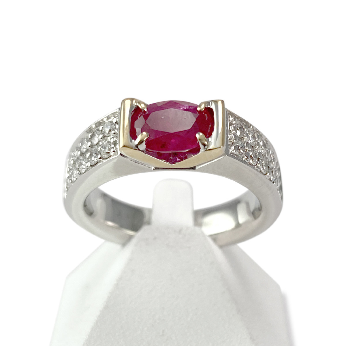 BAGUE d'occasion 2 ors 750 rubis diamants