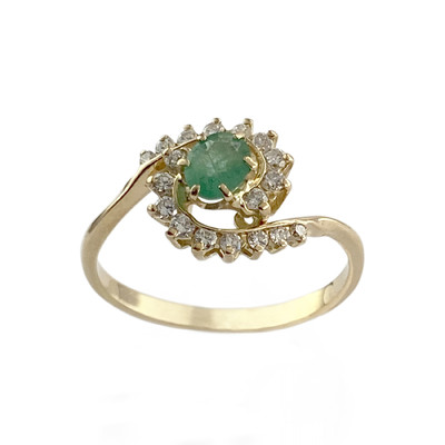 Tweedehands goud 750 gele diamant smaragd ring