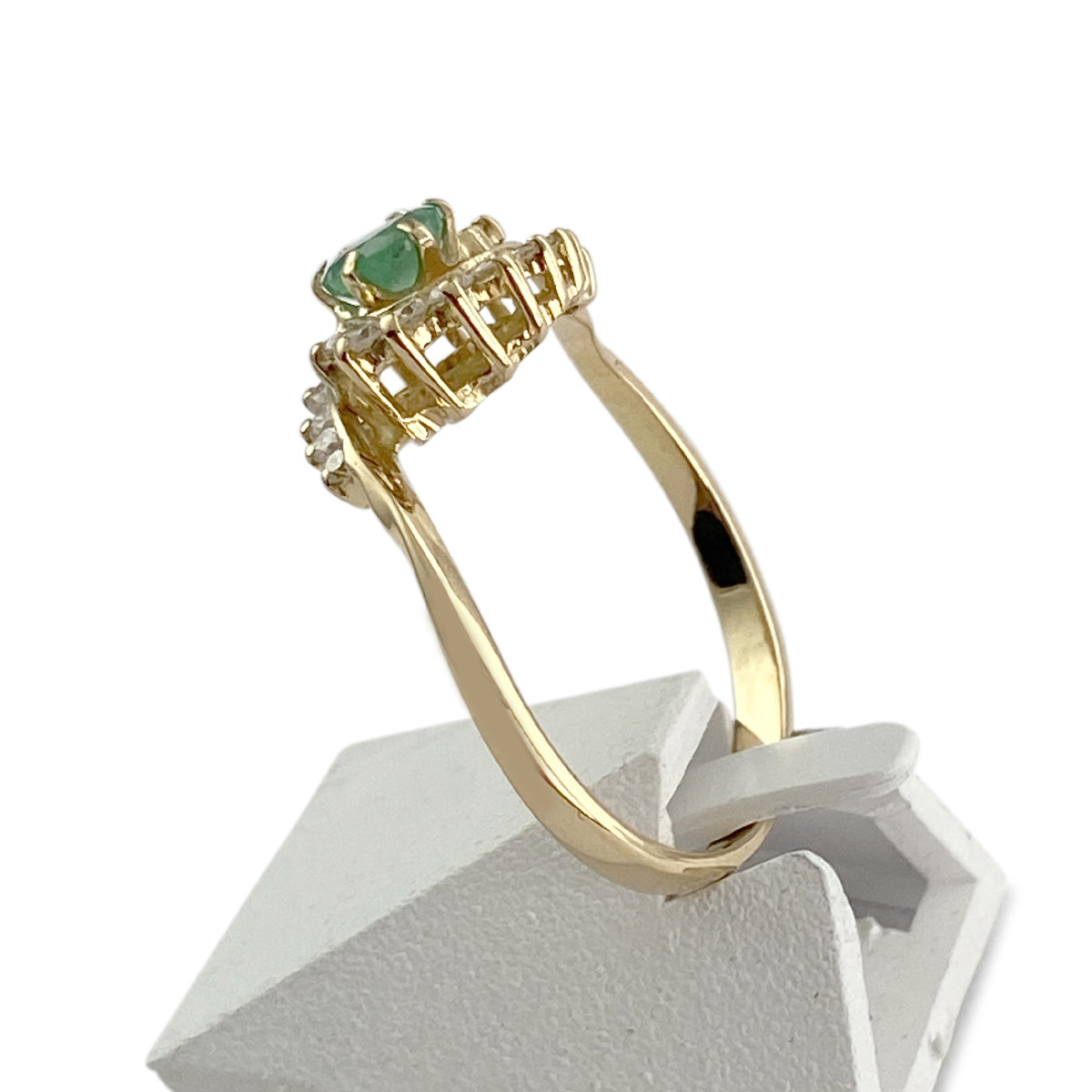 Bague d'occasion or 750 jaune diamants émeraude - vue 2