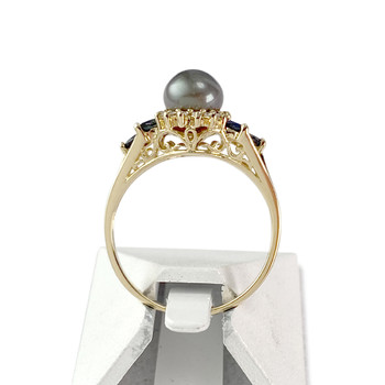 Tweedehands gouden 750 geel gekweekte parel diamant saffier ring