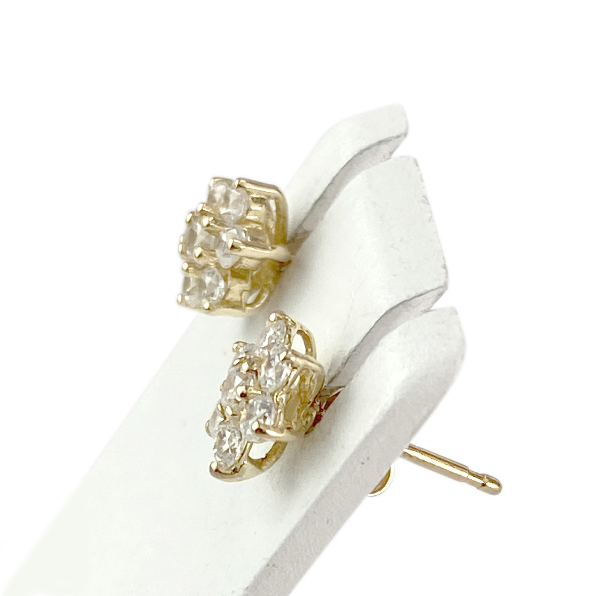 Boucles d'oreilles clous d'occasion or 750 jaune zirconias - vue 2