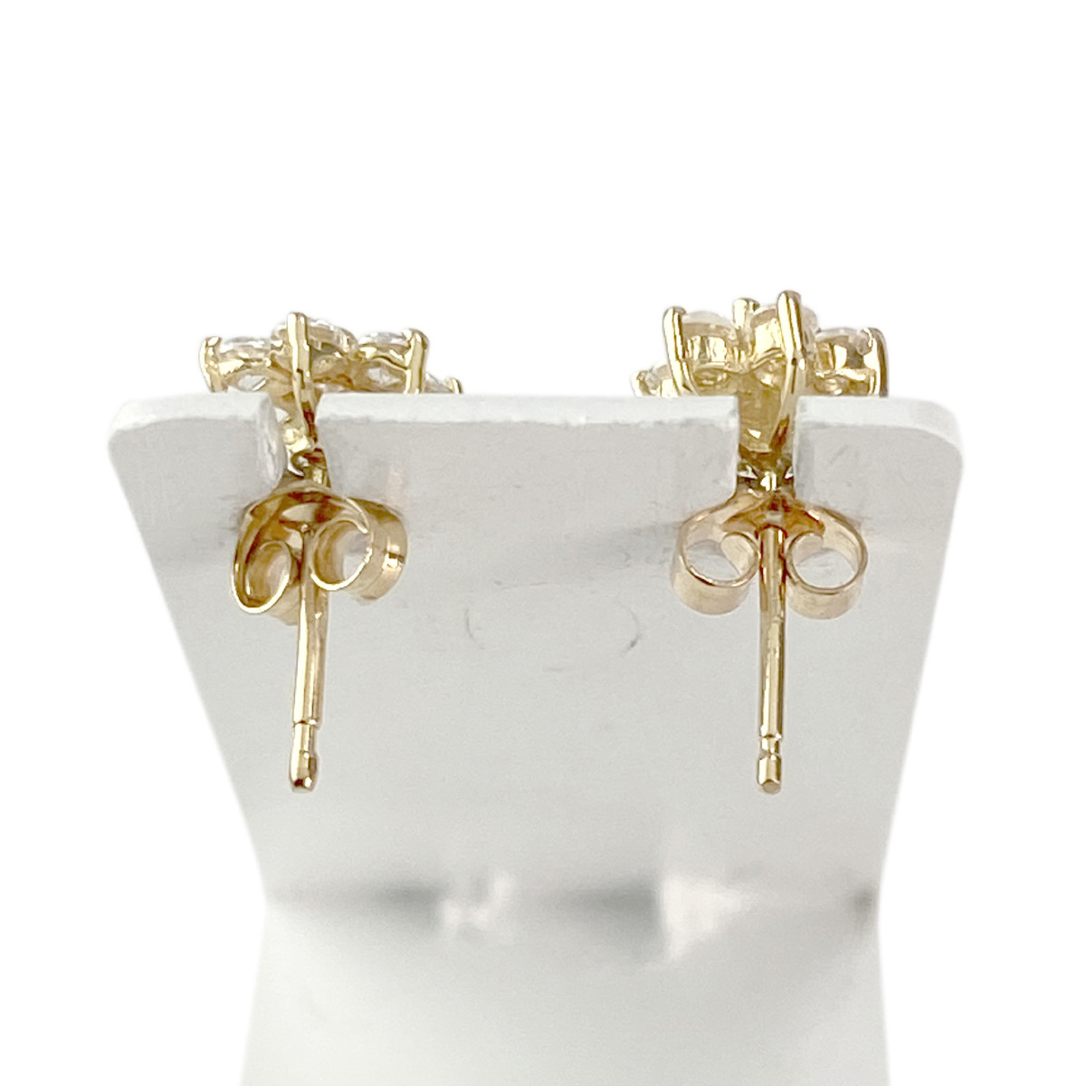 Boucles d'oreilles clous d'occasion or 750 jaune zirconias - vue 3