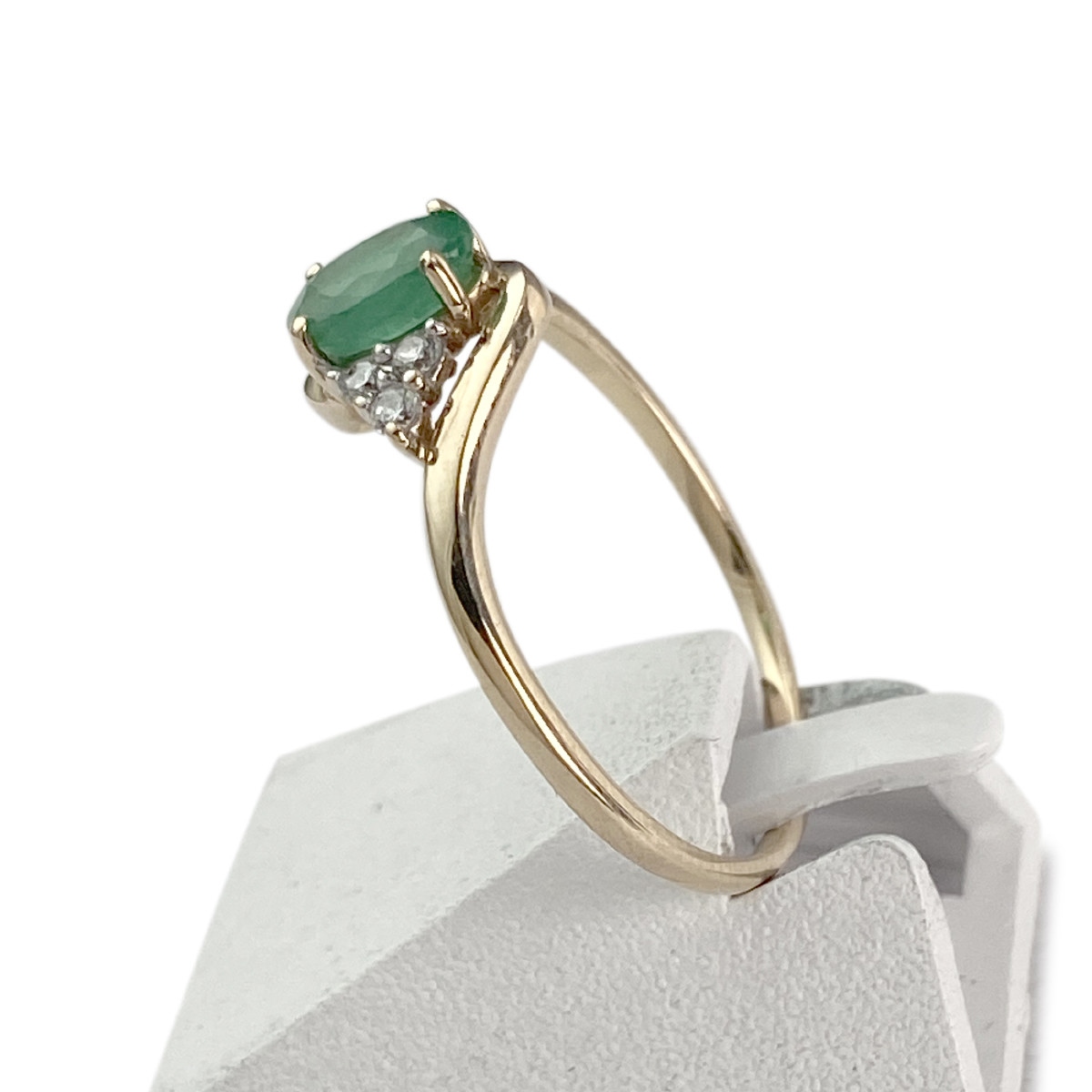 Bague d'occasion or 375 jaune émeraude zirconias - vue 2