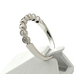 Tweedehands gouden ring 750 witte diamanten - bekijk 2.