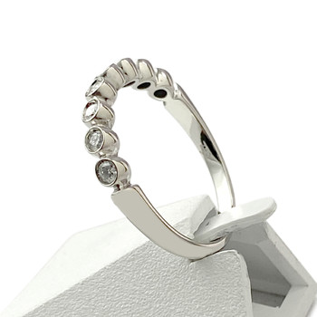 Tweedehands goud 750 witte diamanten ring