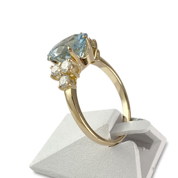 Tweedehands gouden ring 750 gele aquamarijn diamant