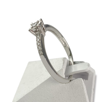 Bague d'occasion or 375 blanc diamants