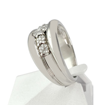 Tweedehands 585 witgouden diamanten ring