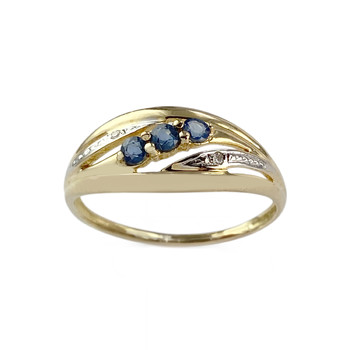 Tweedehands 750 geelgouden en gerhodineerde ring met saffieren en diamanten