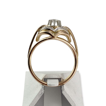 Tweedehands ring 2 goud 750 witte synthetische saffieren