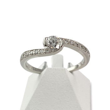 Second-hand gold ring 750 white diamonds