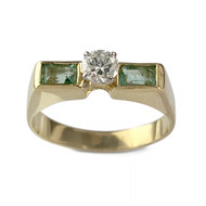 Bague d'occasion or 750 jaune diamant émeraudes