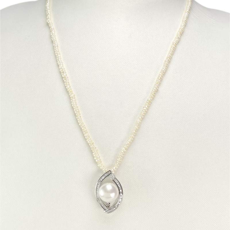 Collier d'occasion or 750 blanc perle de culture perles keshi diamants 45 cm - vue 2