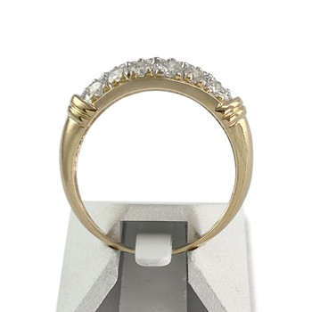 Tweedehands gouden ring 750 2 toon diamanten
