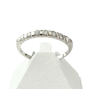 Tweedehands halfronde ring in 750 witgoud met diamanten