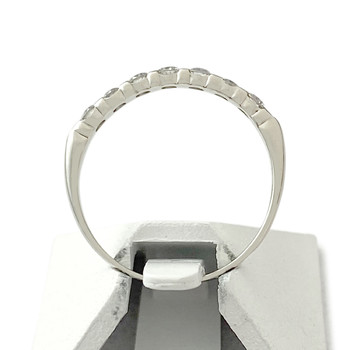 Tweedehands halfronde ring in 750 witgoud met diamanten