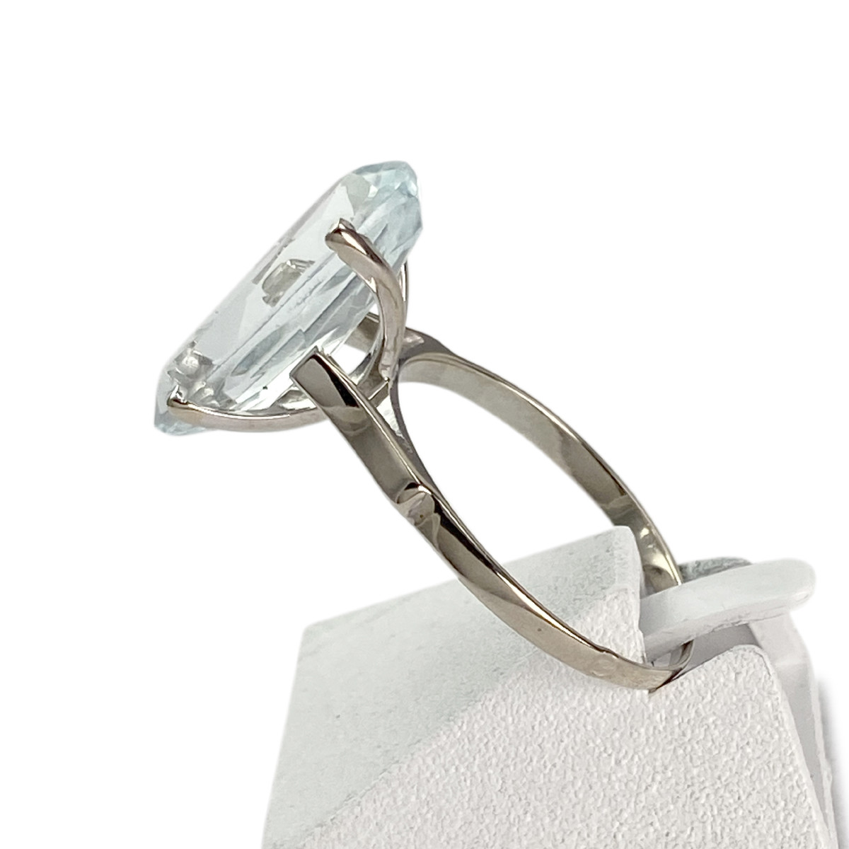 Bague d'occasion or 750 blanc aigue marine - vue 2