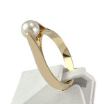 Second hand gold ring 750 yellow cultured pearl - view 2