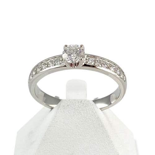 Second-hand gold ring 750 white diamonds