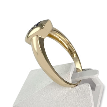 Tweedehands gouden ring 750 2 toon saffieren