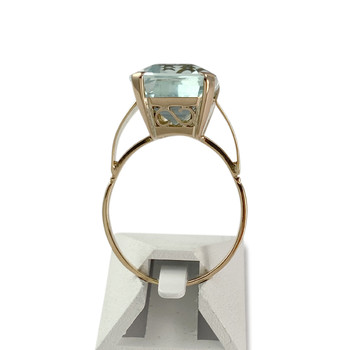 Second hand gold 750 yellow aquamarine ring