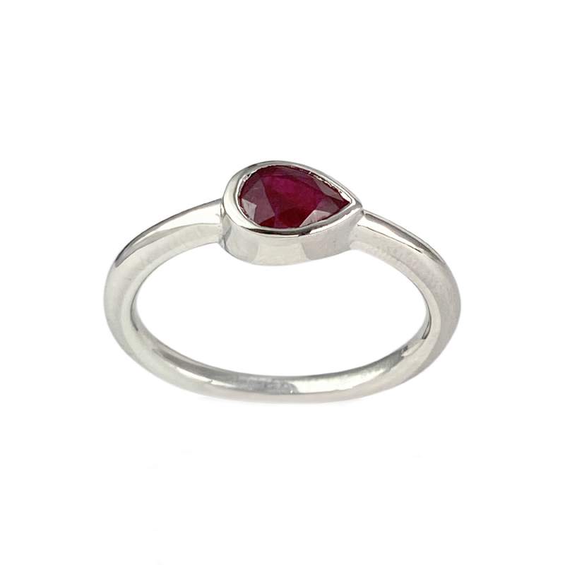 Pre-owned 585 white gold ring with rubies - view 1