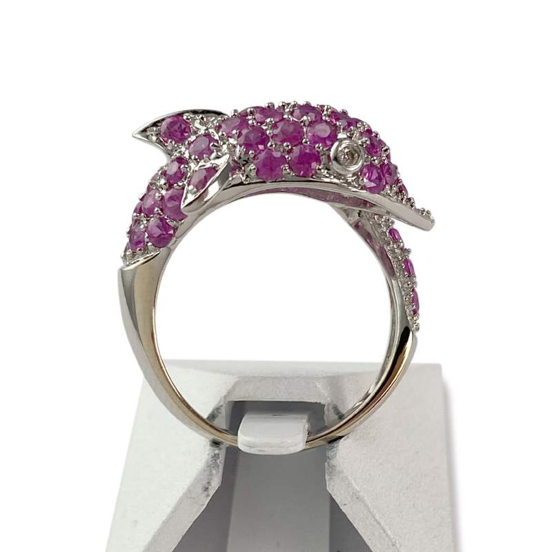 Bague dauphin d'occasion or 585 blanc rubis diamants - vue 3