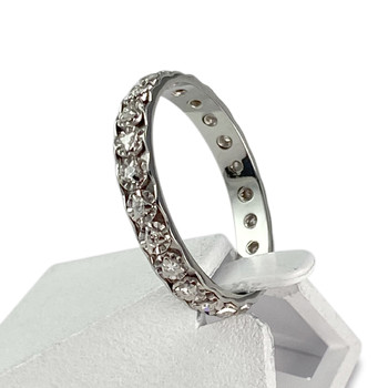 Tweedehands goud 750 witte diamanten ring