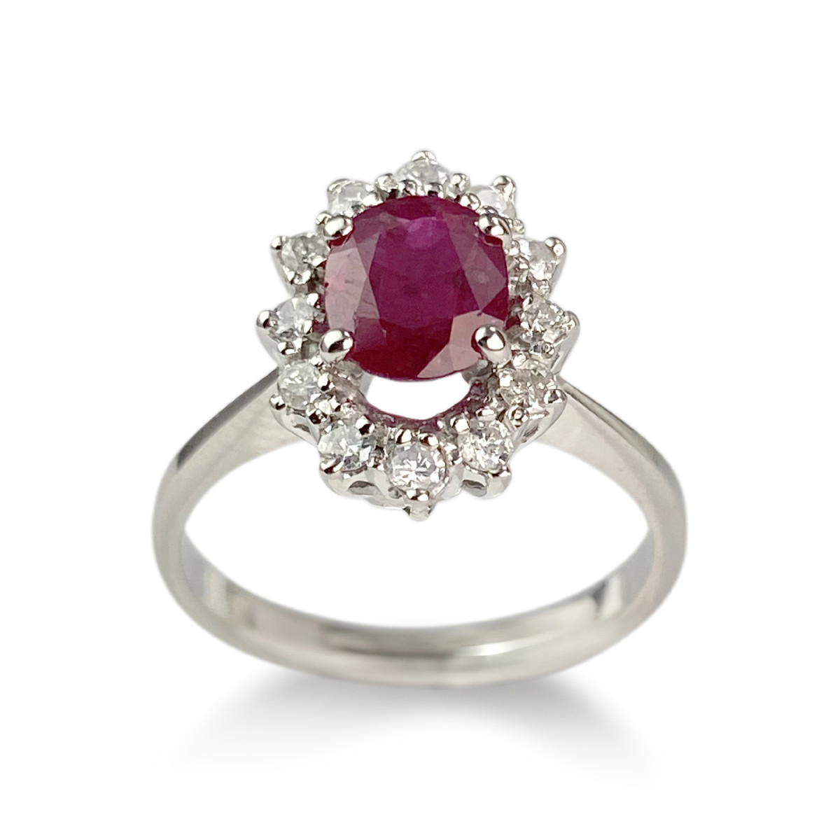 Bague d'occasion or 750 blanc rubis diamants