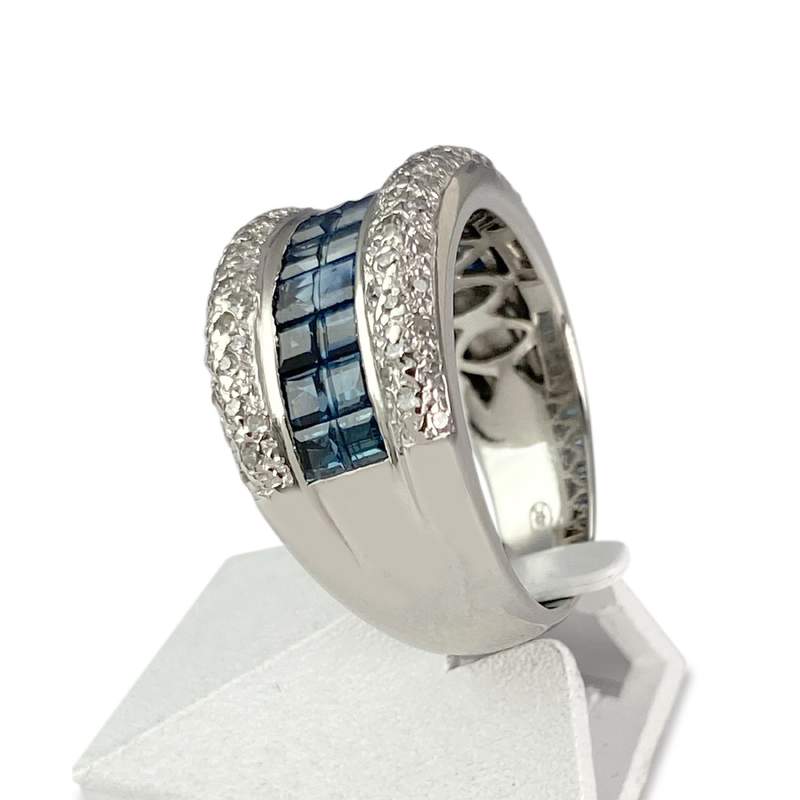 Bague d'occasion or 750 blanc saphirs diamants - vue 2