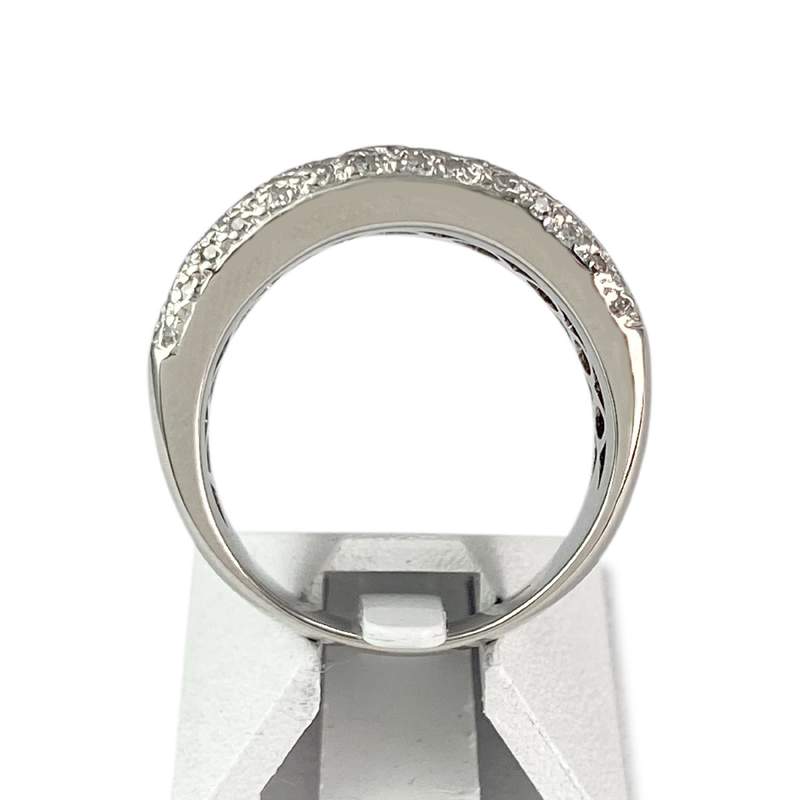 Bague d'occasion or 750 blanc saphirs diamants - vue 3