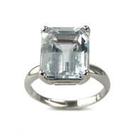 Bague d'occasion or 750 blanc aigue marine