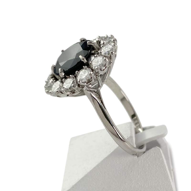 Bague d'occasion or 750 blanc saphir diamants - vue 2
