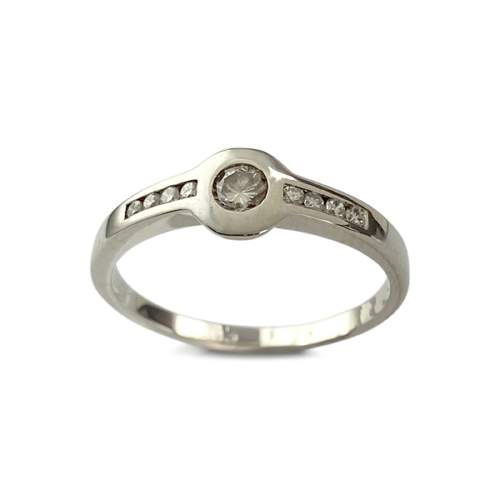Bague d'occasion or 750 blanc diamants