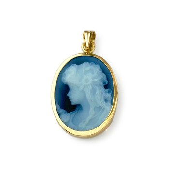 Pendentif d'occasion or 750 jaune camée calcédoine