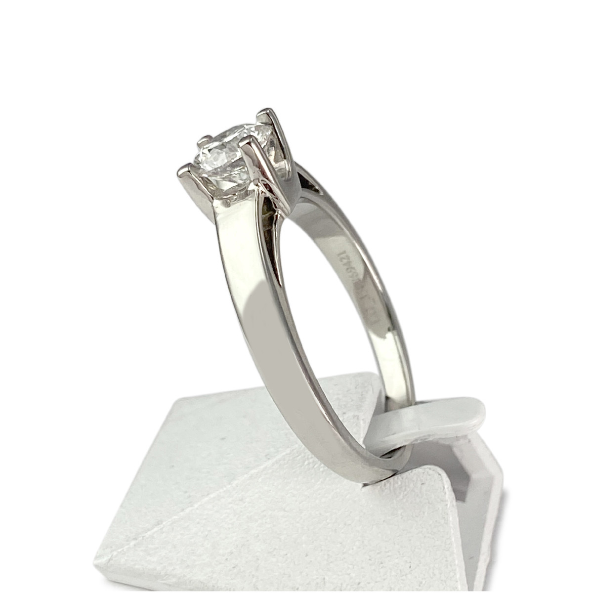 Solitaire d'occasion or 750 blanc diamant synthétique - vue 2
